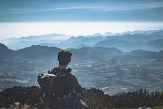 A man overlooks Cañón del Río Blanco, December 2024.